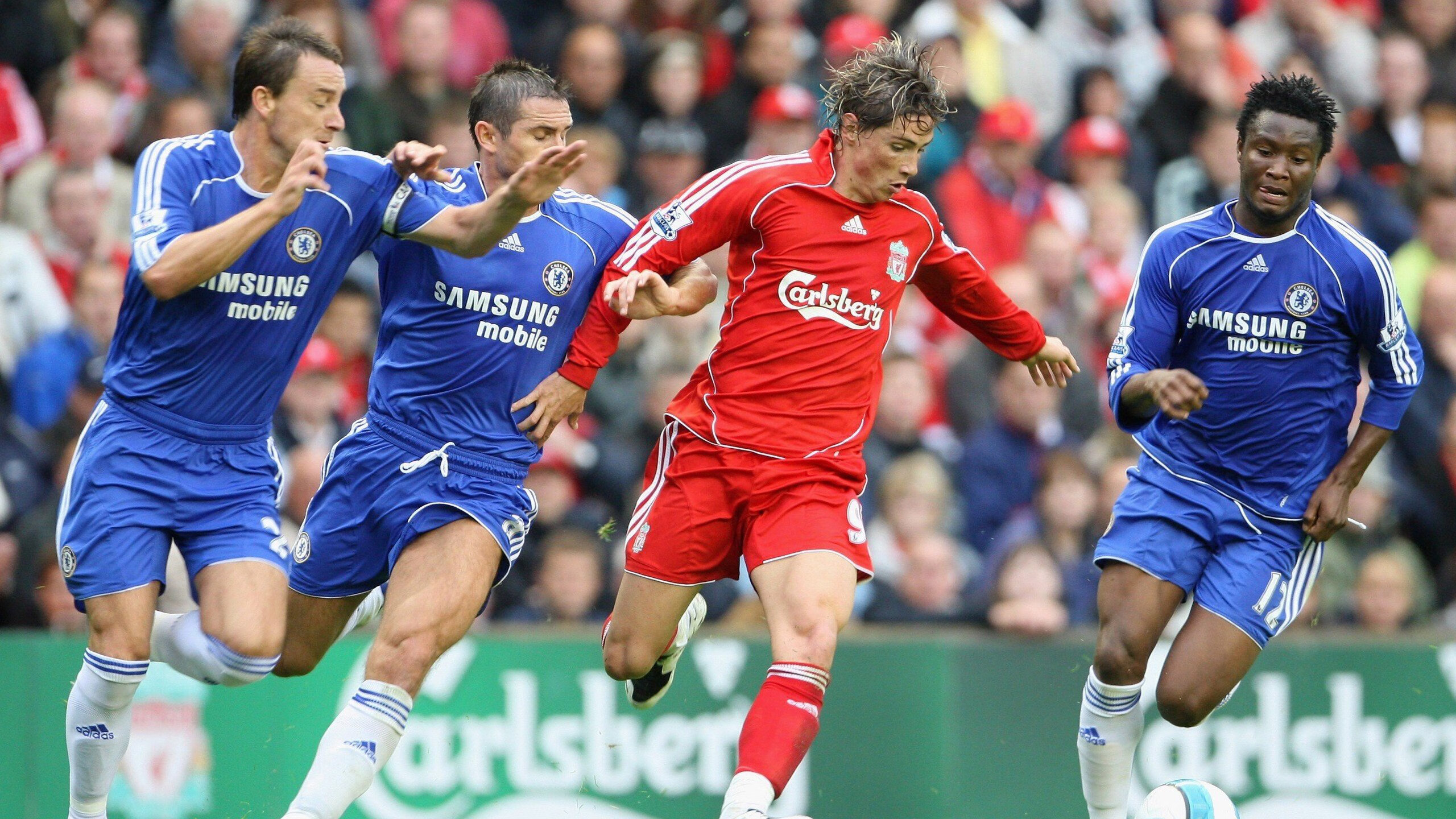 中国足球国家队推动多元文化理解与融合训练，基于文化视角的中国足球发展困境与出路