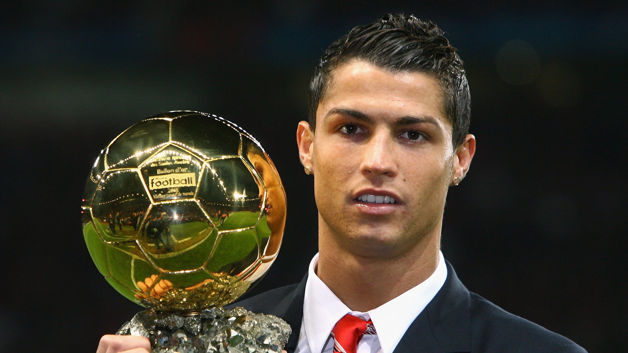 里奇·麦考退役后依然影响着橄榄球世界，麦考利和迈克杰逊是好友